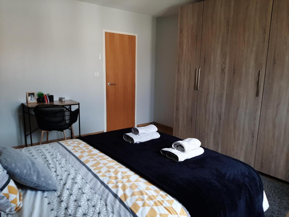 Chambre Double Dans Maison Chaleureuse Et Familiale การ์กาซอน ภายนอก รูปภาพ